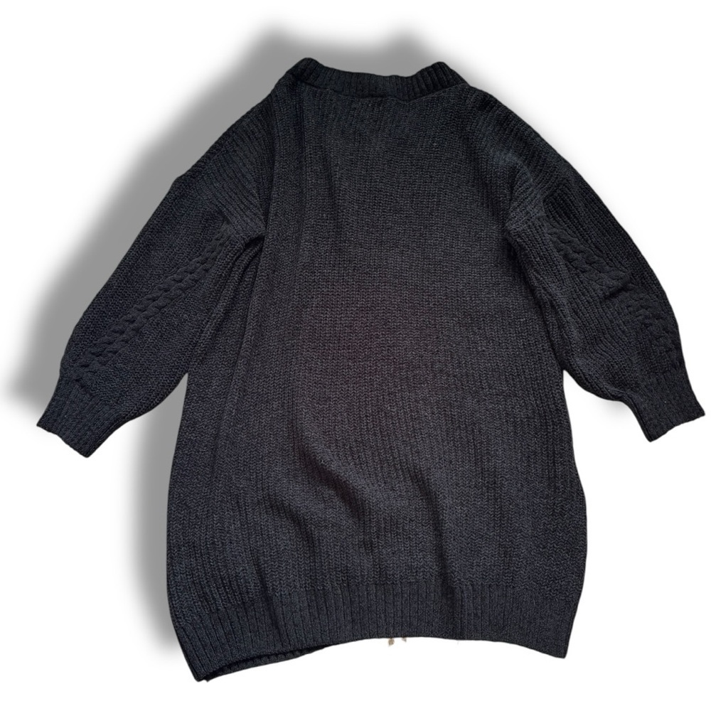 Olive + Oak Black Knit V-Neck Sweater – Size L ✨ - Picture 3 of 5